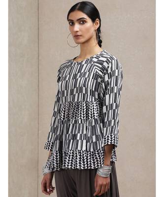 Black & White Geometric Print Kurti 3