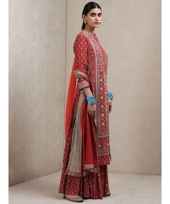 Red Embroidered Kurta With Pant And Dupatta 2