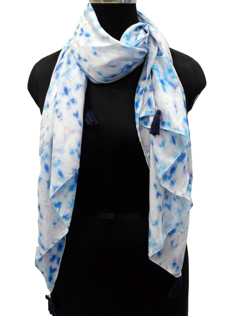 Classy Muslin Fabric Multicolor Printed women scarf/Stoles
