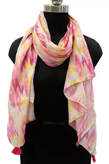 Pleasing Muslin Fabric Multicolor Printed women scarf/Stoles