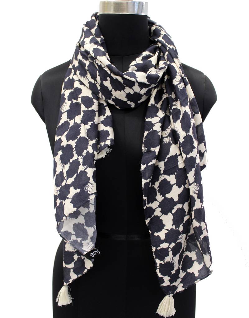 Alluring Muslin Fabric Multicolor Printed women scarf/Stoles