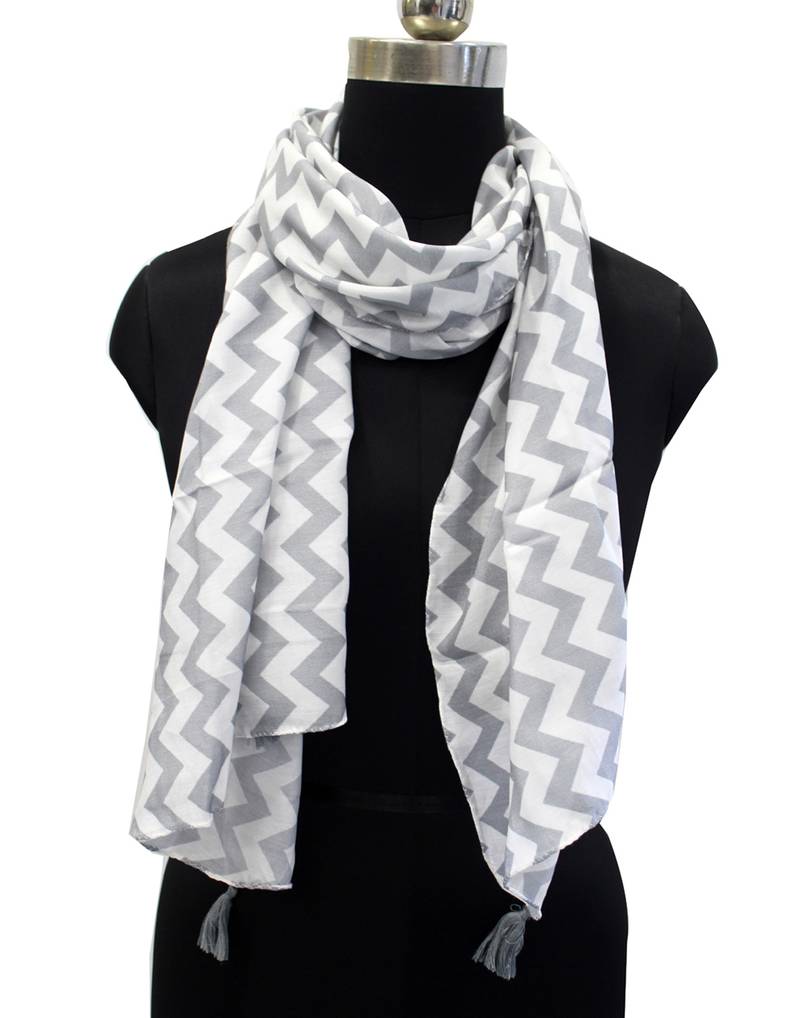 Classy Muslin Fabric Grey Printed women scarf/Stoles