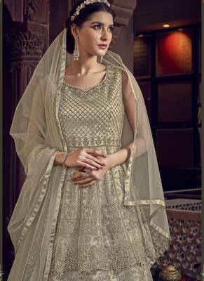 Off White Net Anarkali Salwar Kameez 4