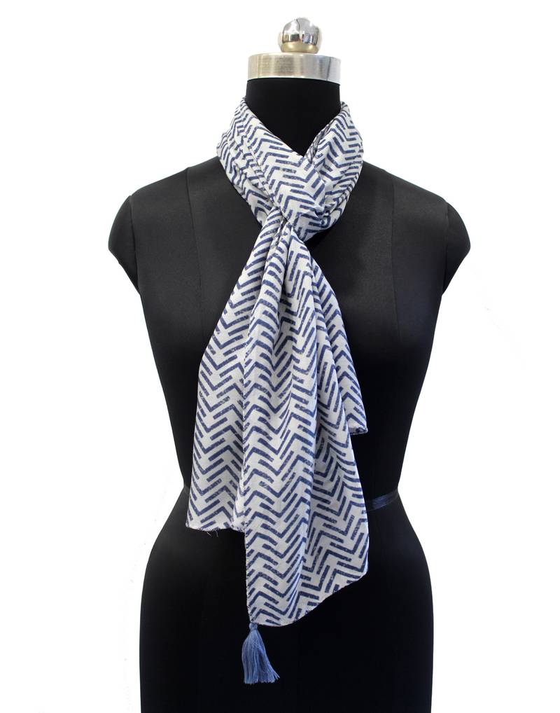 Stunning Muslin Fabric Navy Blue Printed women scarf/Stoles With Tassels