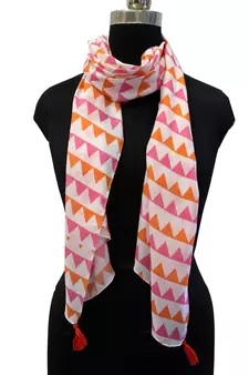 Pretty Muslin Fabric Multicolor Printed women scarf/Stoles With Tassels