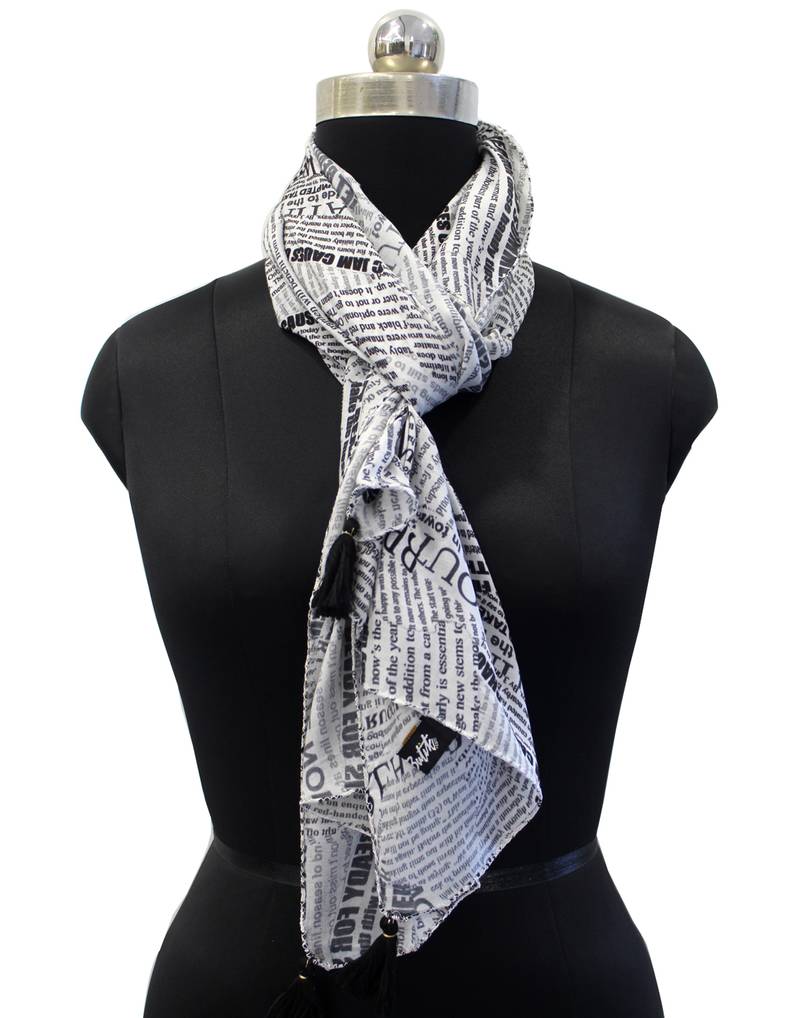 Elegant Muslin Fabric Multicolor Printed women scarf/Stoles With Tassels