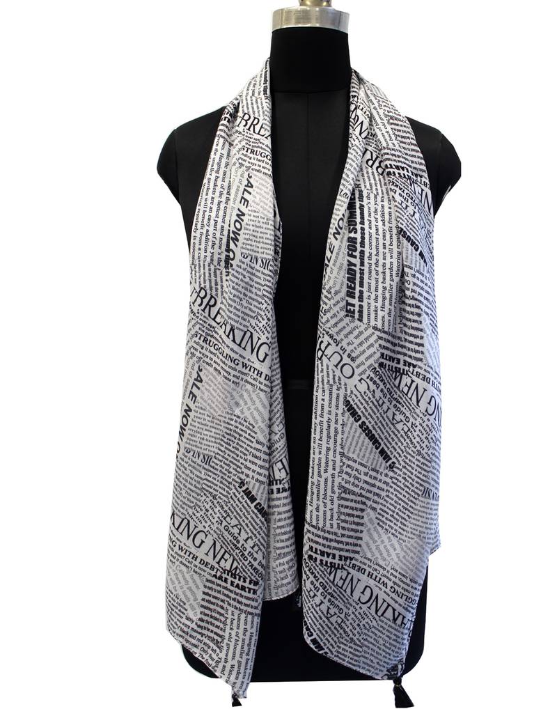 Elegant Muslin Fabric Multicolor Printed women scarf/Stoles With Tassels