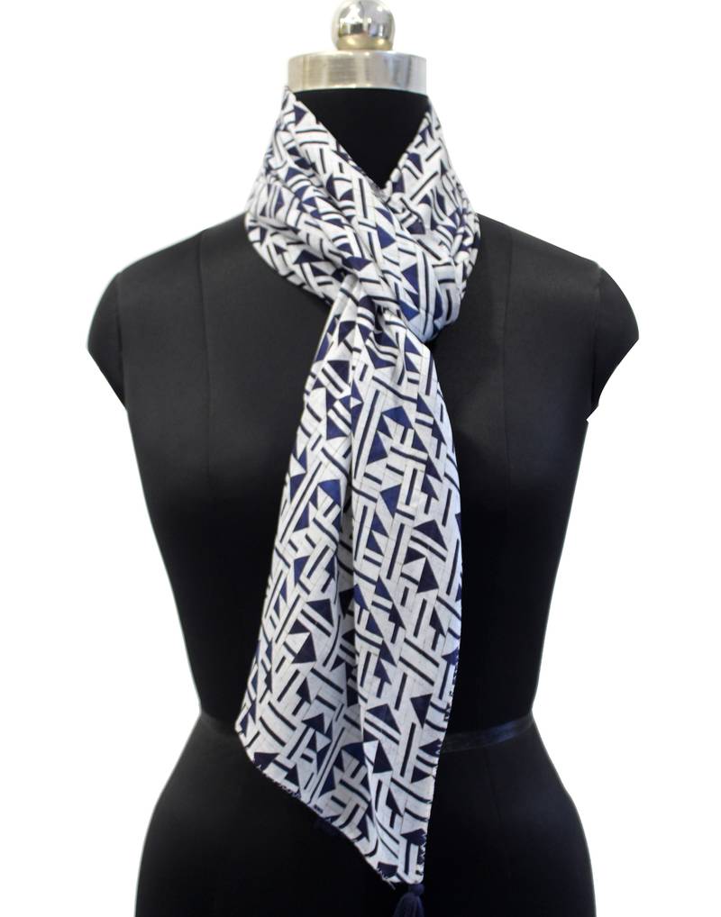 Alluring Muslin Fabric Navy Blue Printed women scarf/Stoles With Tassels