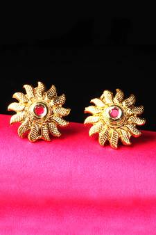 antique gold AlloyEarrings