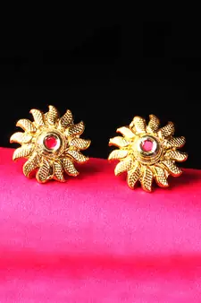 antique gold AlloyEarrings