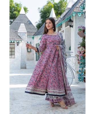 Pink Hand Block Print Kurta Dupatta Set 4
