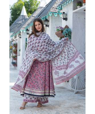 Pink Hand Block Print Kurta Dupatta Set 6