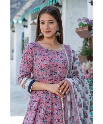 Pink Hand Block Print Kurta Dupatta Set 7