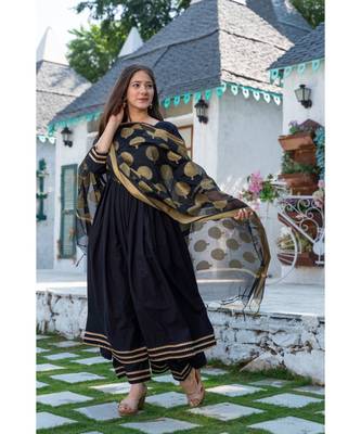 Black Cotton Kurta Set with Chanderi Dupatta 8