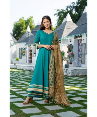 Rama Green Kurta Dupatta Set 1