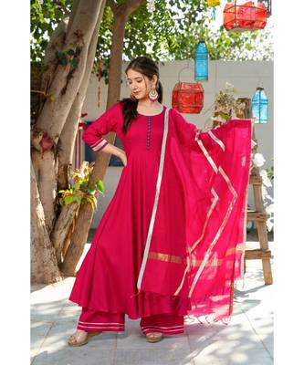 Magenta Kurta Set with Doria Dupatta 4