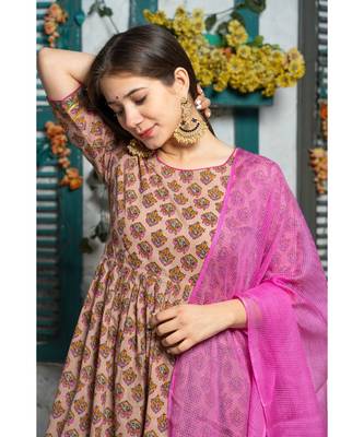 Brown Pink Motif Print Kurta Dupatta Set 7