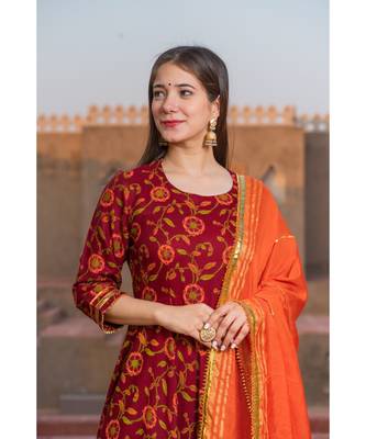 Maroon Kalamkari Print Kurta Dupatta Set 7