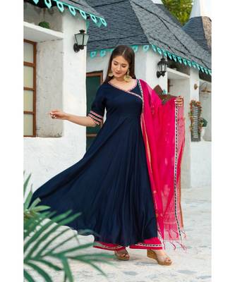 Dark Blue Kurta Dupatta Set 4