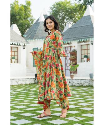 Multi colored Leaf Hand Block Print Kurta Set with Chanderi Dupatta 3