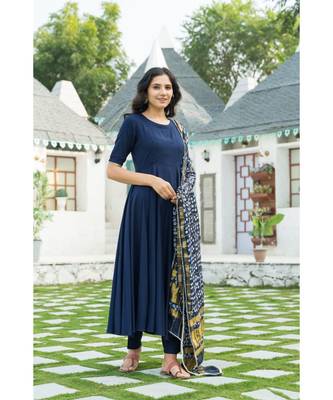 Midnight Blue Kurta Set with Bandej Dupatta 2