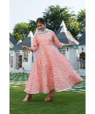 The Elegant Peach Print Kurta set with Dupatta is a pleasant combination to enhance your closet 5
