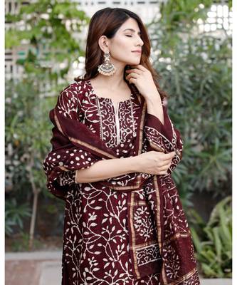 Burgundy bagru hand block print cotton kurta set with chanderi dupatta 5