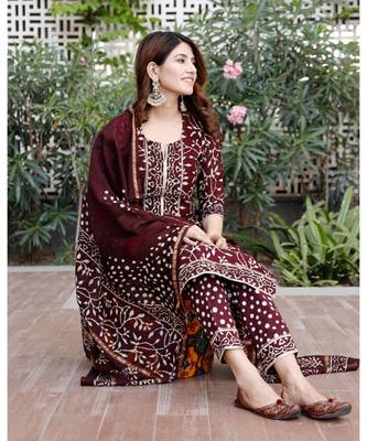 Burgundy bagru hand block print cotton kurta set with chanderi dupatta 8