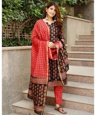 Piyu bagru black hand block print cotton kurta set with chanderi dupatta 1