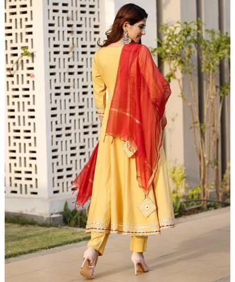 Beige gota flared kurta dupatta set 2