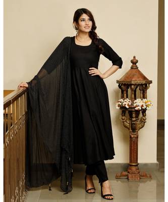 Jet black solid flared kurta with gold dot dupatta 2