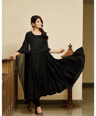 Jet black solid flared kurta with gold dot dupatta 8