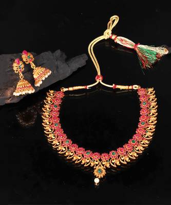Antique Gold Plated Traditional Design Necklace set 9