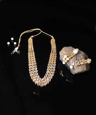 Gold  Alloy Kundan Necklace Set with Earrings for Women 7