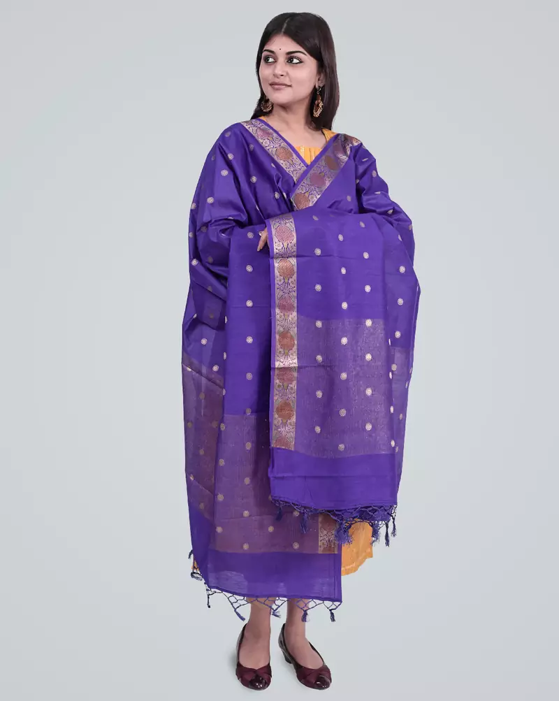 Pure Munga Silk Banarasi Zari Booti Dupatta