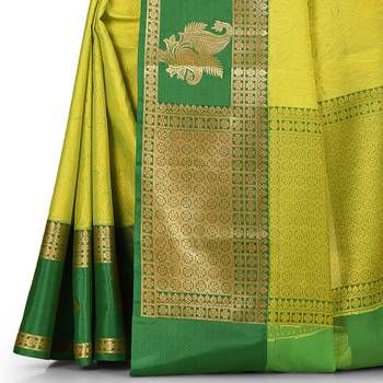 Light green woven art silk saree with blouse 3
