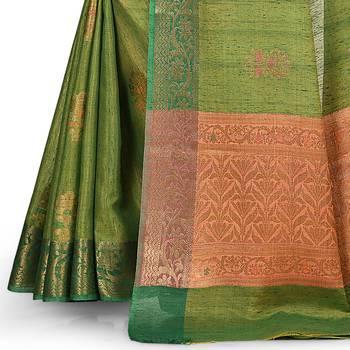 Green woven matka silk saree with blouse 3