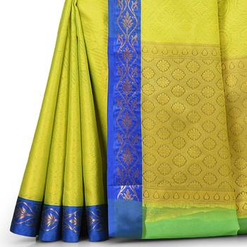 Green woven art silk saree with blouse 3