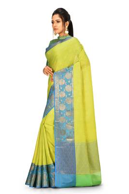 Green woven art silk saree with blouse 2