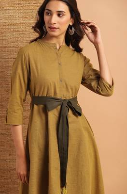 Green woven cotton ethnic kurtis 5