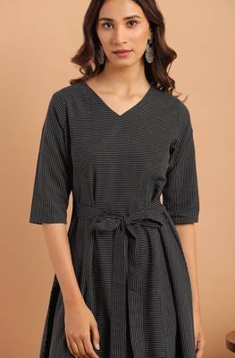 Black woven cotton party wear kurtis 5