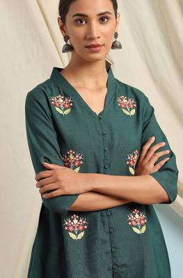 Janasya Green embroidered viscose rayon cotton tops 5