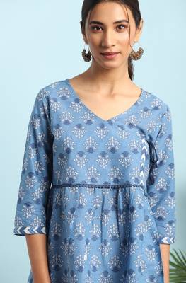 Janasya Blue printed cotton tunics 5