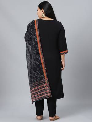 Black plain rayon kurtas-and-kurtis 3