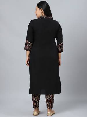 Black printed crepe kurtas-and-kurtis 3