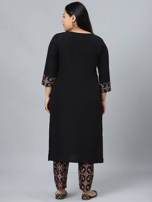 Black printed crepe kurtas-and-kurtis 3