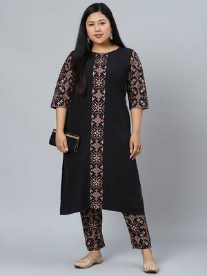 Black plain crepe kurtas-and-kurtis 5