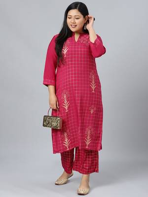 Maroon printed crepe kurtas-and-kurtis
 5