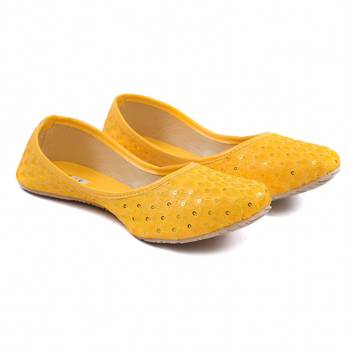 Cotton Punjabi Jutti For Women 4