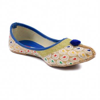 Cotton Punjabi Jutti For Women 3